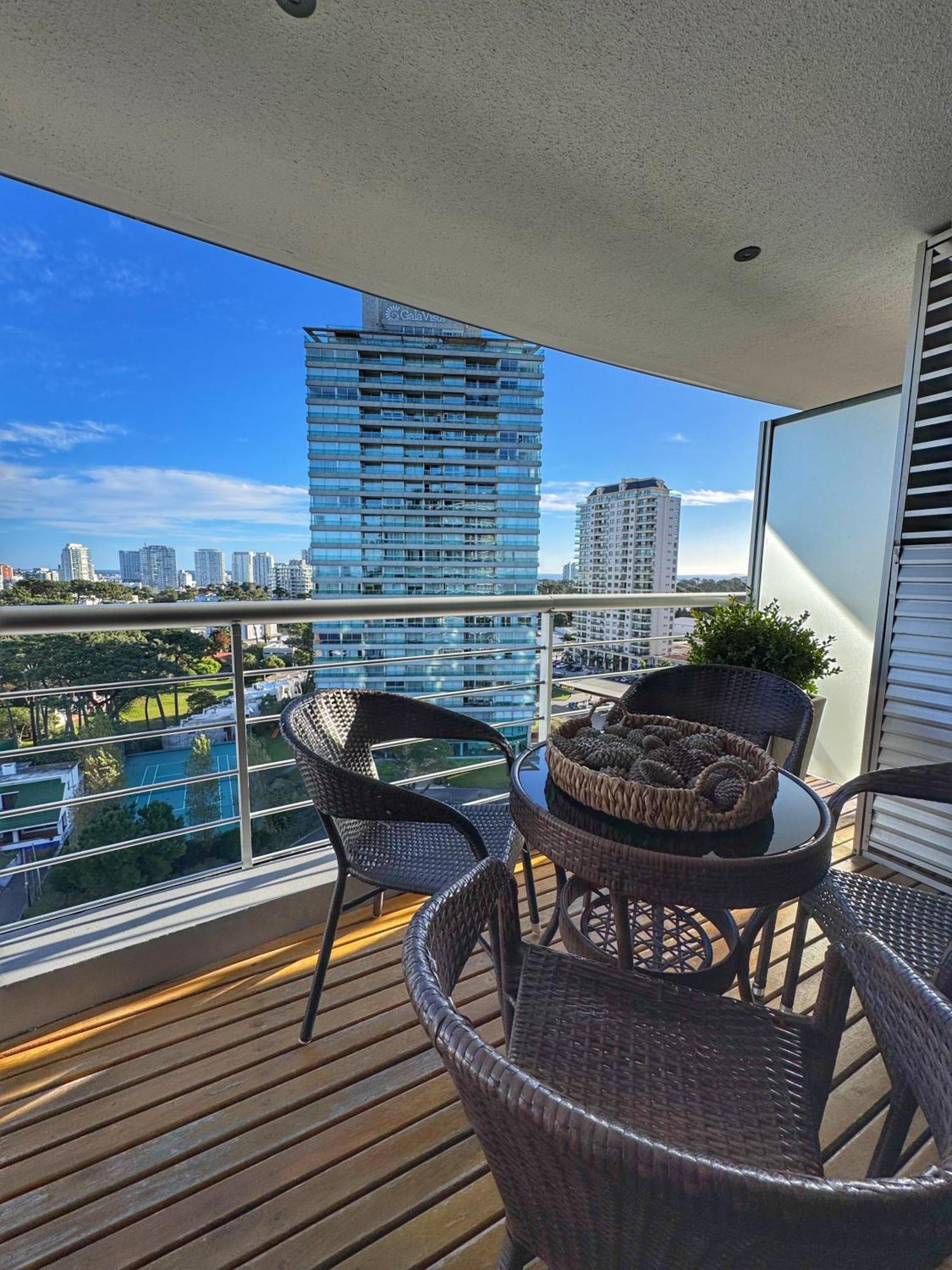 Apartamentos Torre Tressesenta Punta del Este Zimmer foto
